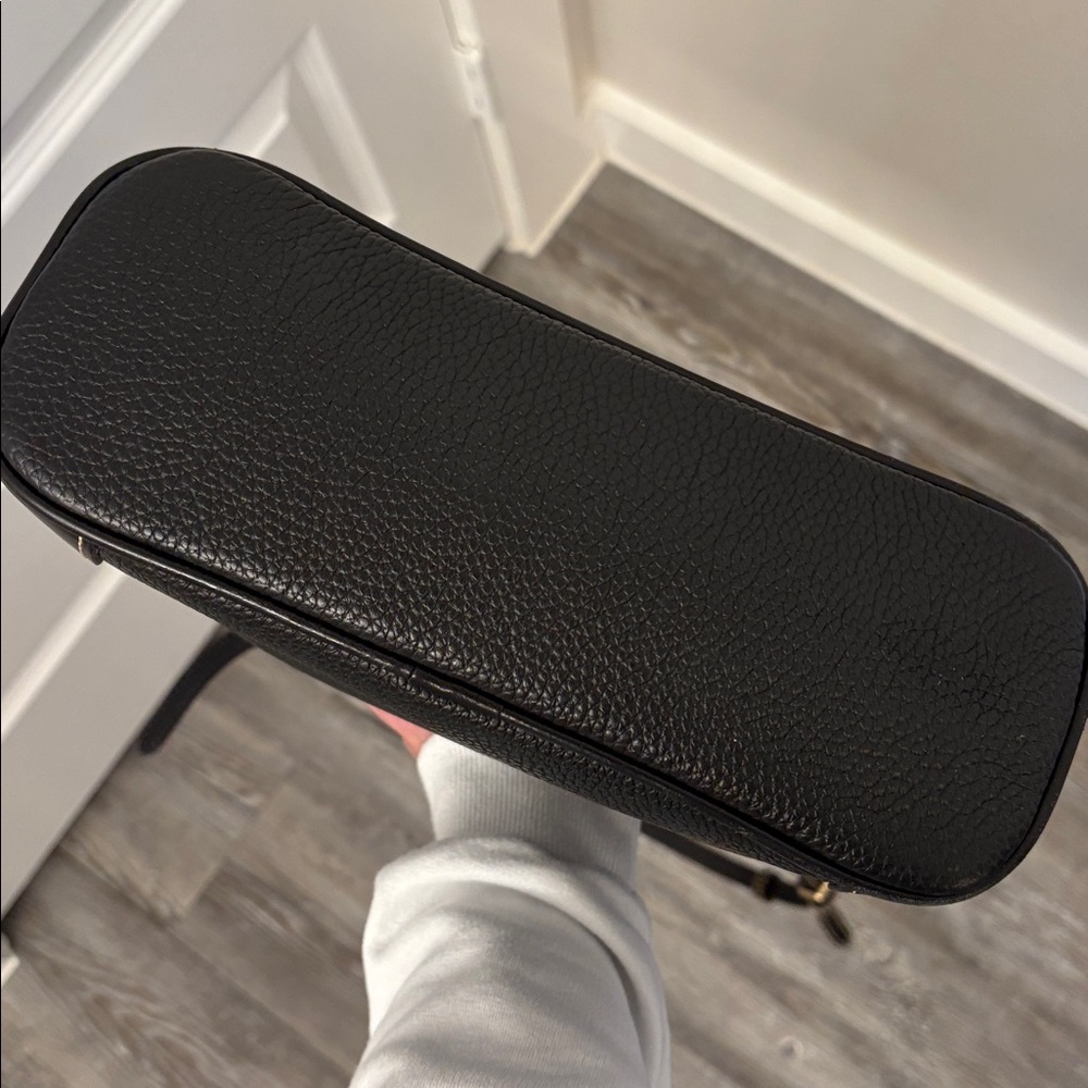 Dooney&Bourke crossbody purse - Picture 7 of 7